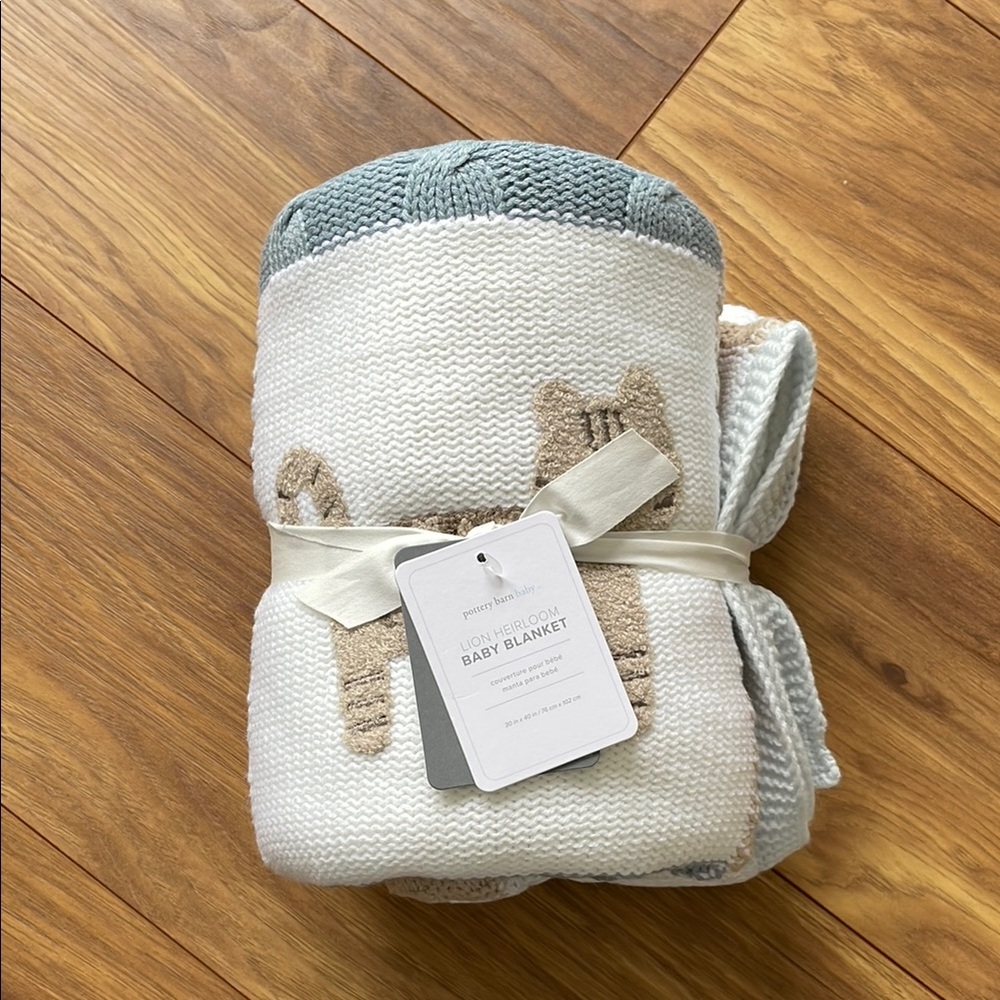 Pottery Barn Baby Lion Heirloom Baby Blanket White, Beige and Blue NWT
